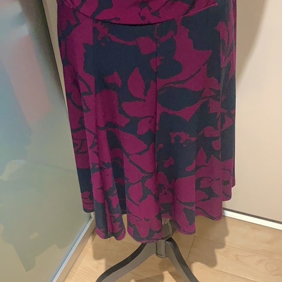 Ralph Lauren sleeveless pullover floral dress; Size 10 - Picture 3 of 3